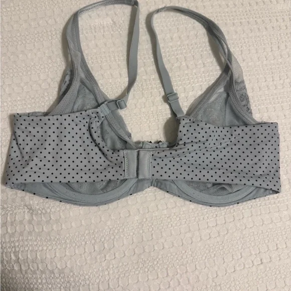 Victoria's Secret Lace Bra - Light Gray - Picture 2 of 3